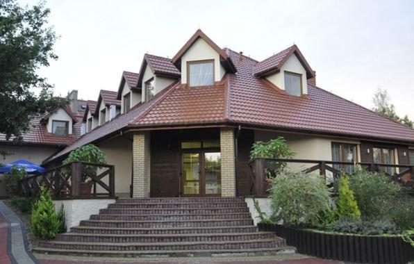 Dworek Anna Hotel Podgora Екстериор снимка