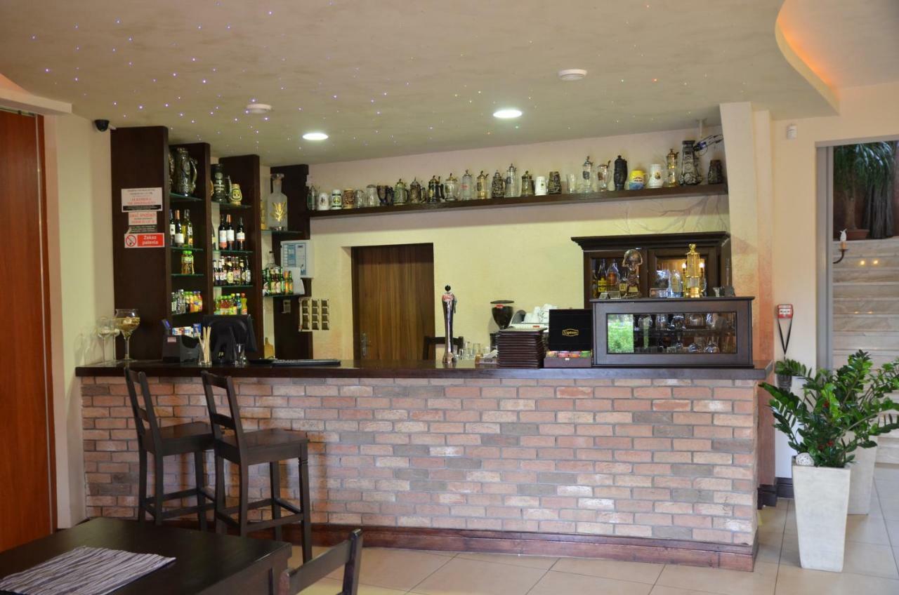 Dworek Anna Hotel Podgora Екстериор снимка