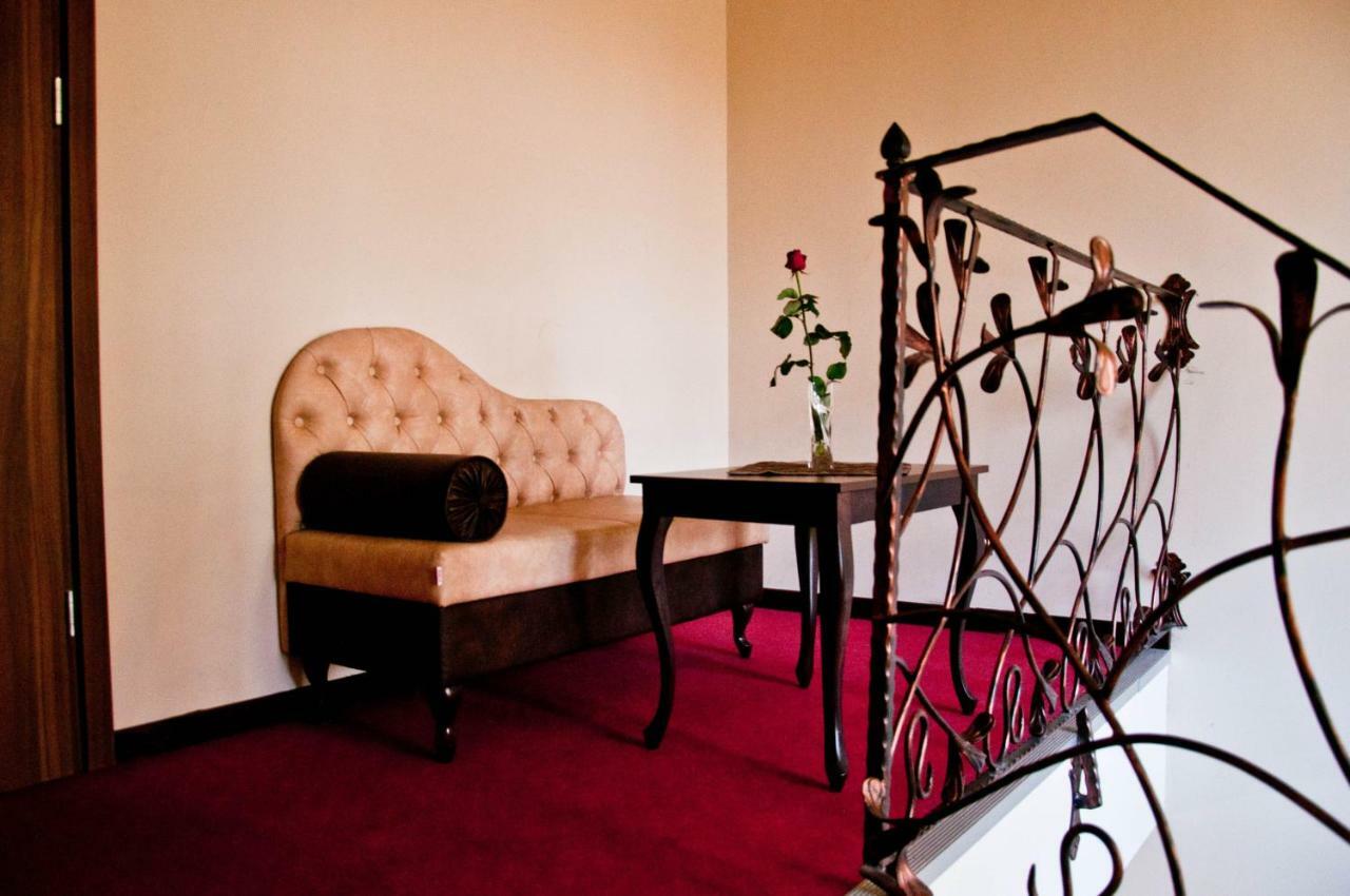 Dworek Anna Hotel Podgora Екстериор снимка
