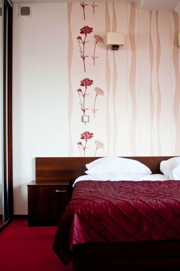 Dworek Anna Hotel Podgora Екстериор снимка